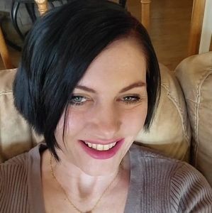 Meet your Posher, Brandi